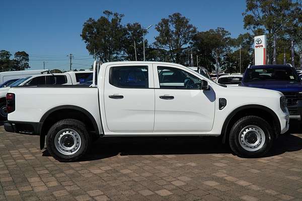 2024 Ford Ranger XL 4X4 2.0L