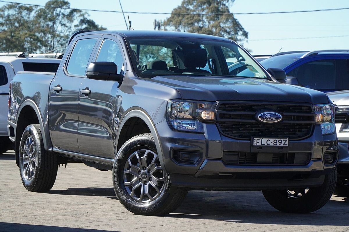 2024 Ford Ranger XL 4X4 2.0L