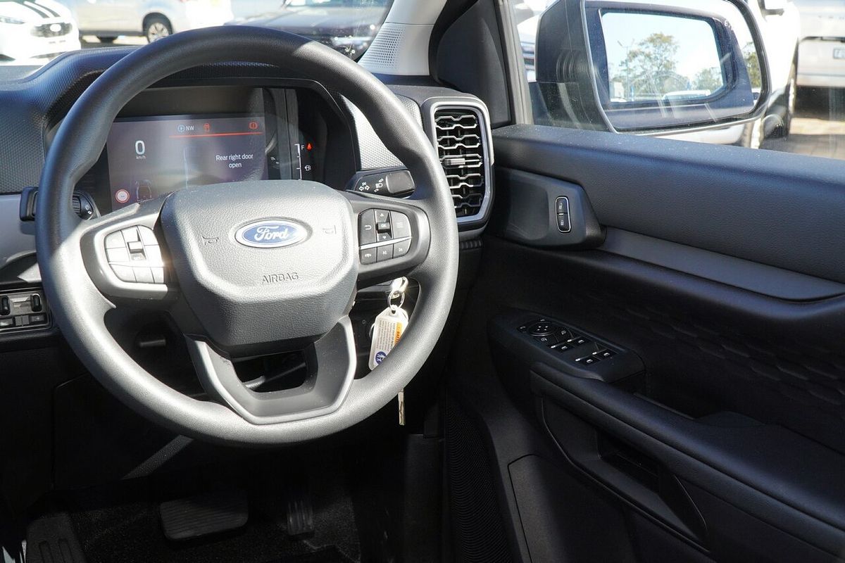 2024 Ford Ranger XL 4X4 2.0L