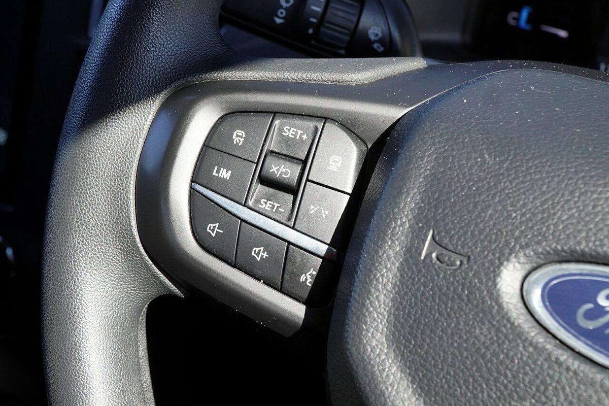 2024 Ford Ranger XL 4X4 2.0L