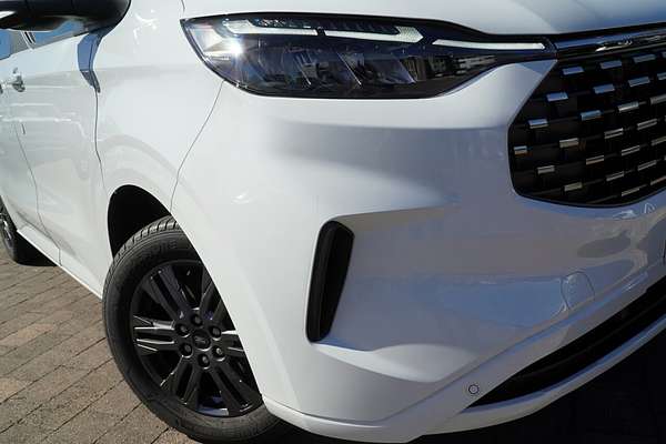 2024 Ford Tourneo Titanium X AV SWB