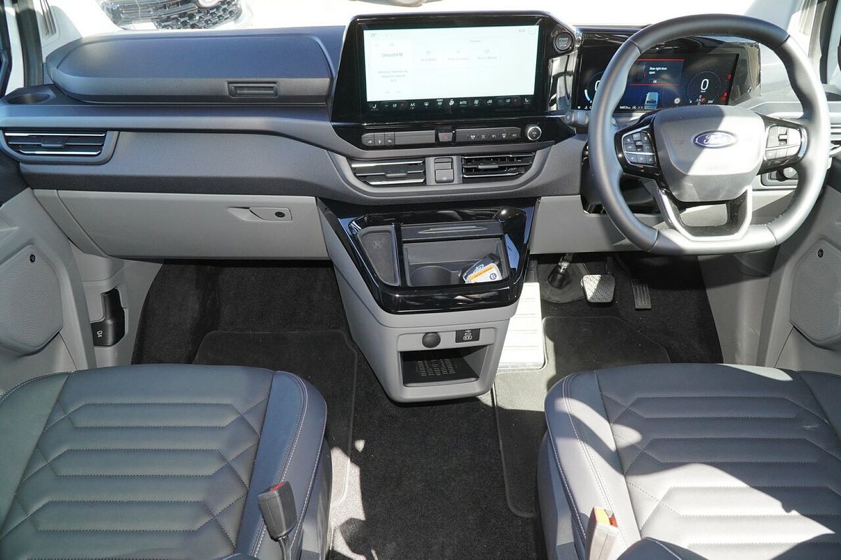 2024 Ford Tourneo Titanium X AV SWB