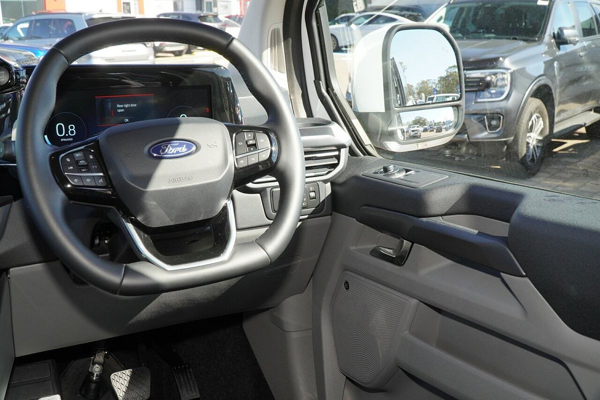 2024 Ford Tourneo Titanium X AV SWB