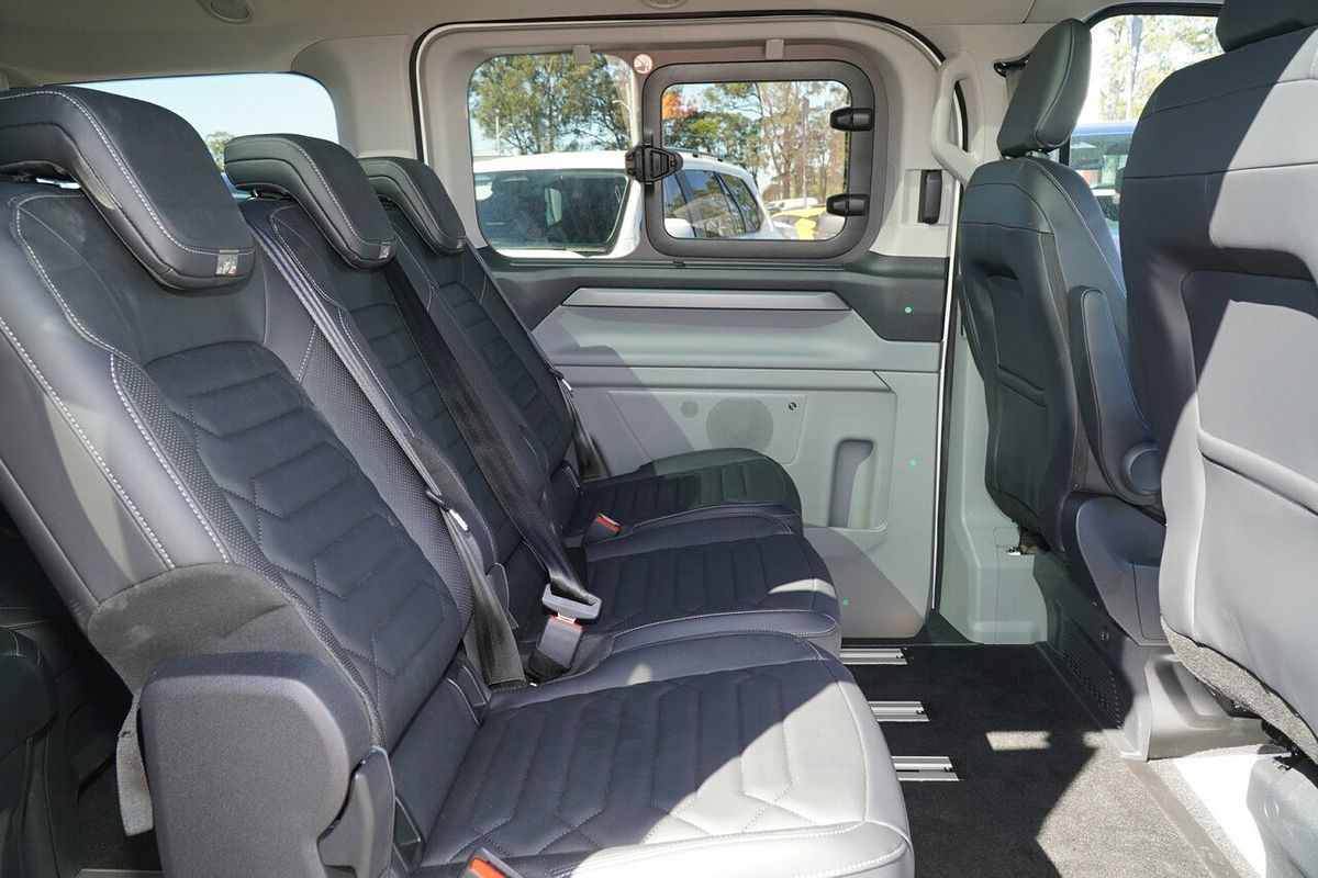 2024 Ford Tourneo Titanium X AV SWB