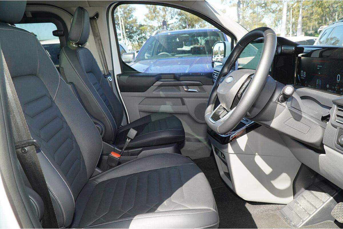 2024 Ford Tourneo Titanium X AV SWB