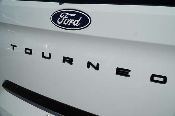 2024 Ford Tourneo Titanium X AV SWB