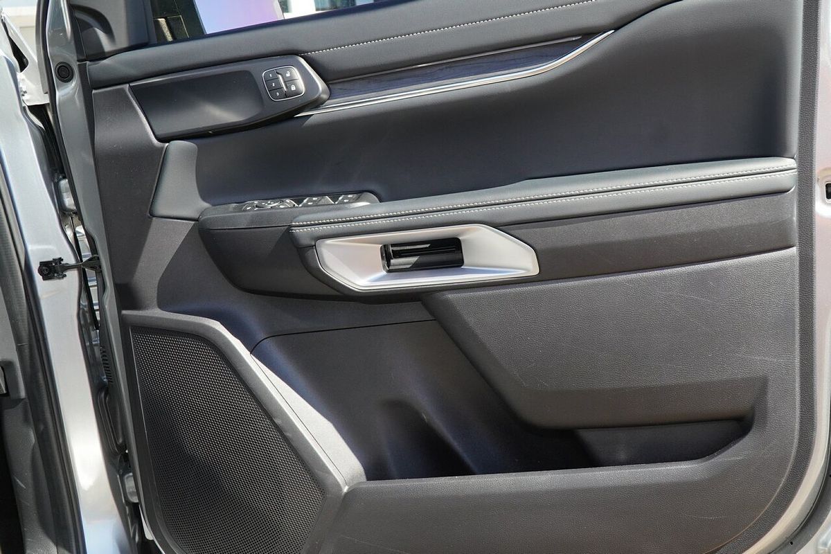 2024 Ford Everest Platinum 3.0L