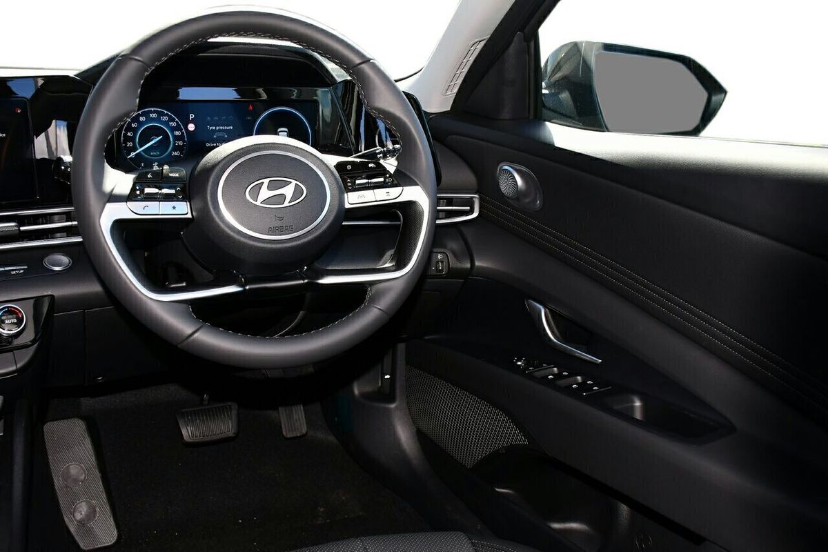 2025 Hyundai i30 Elite CN7.V2