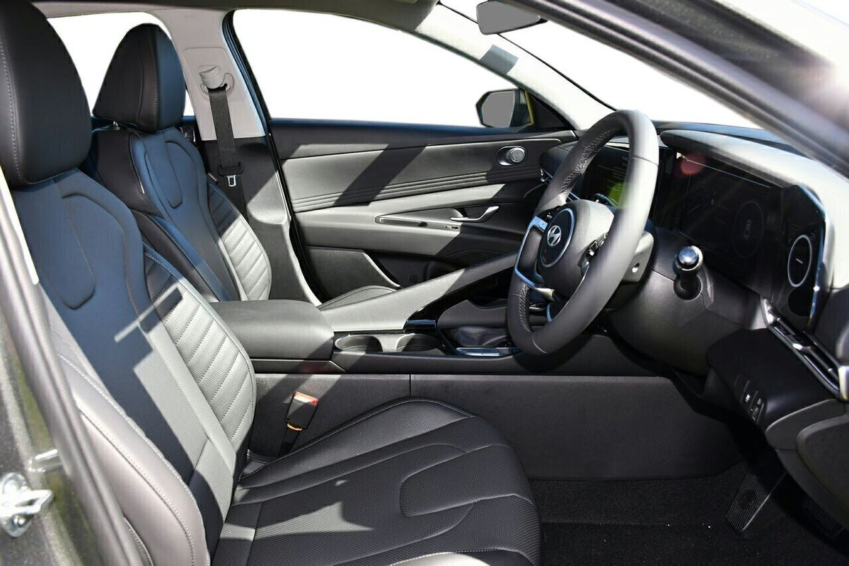 2025 Hyundai i30 Elite CN7.V2