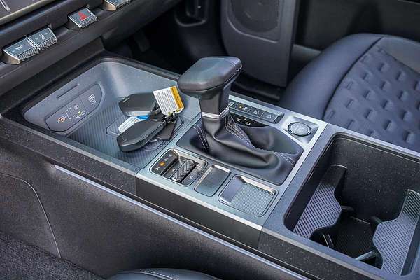 2025 Kia Tasman SX+ TK 4X4
