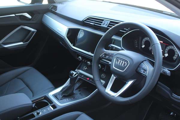 2024 Audi Q3 35 TFSI F3