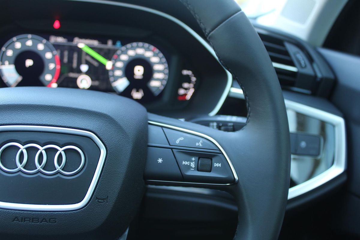 2024 Audi Q3 35 TFSI F3