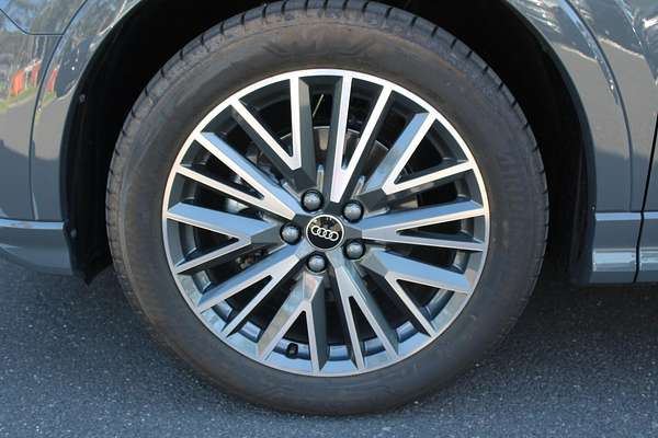 2024 Audi Q3 35 TFSI F3