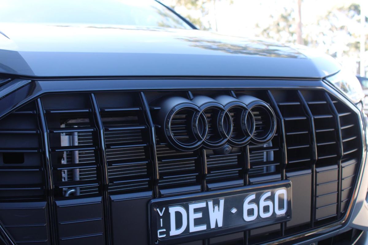 2024 Audi Q3 35 TFSI F3