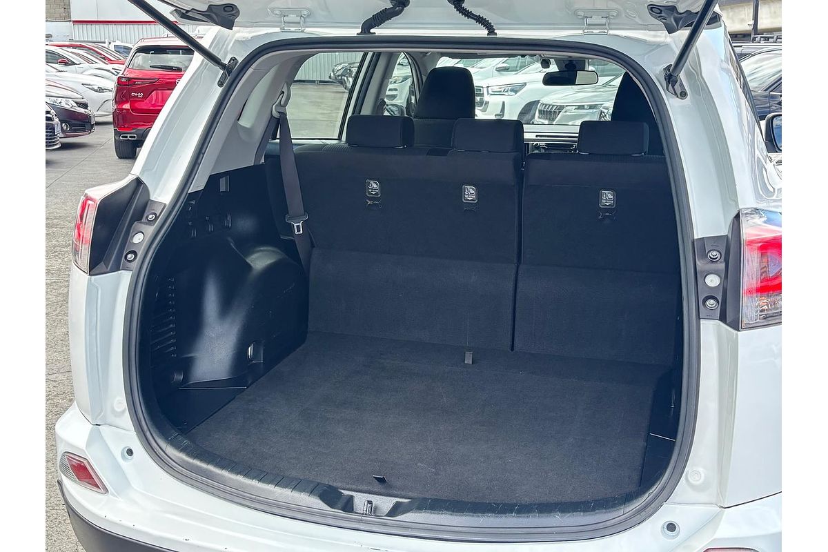 2018 Toyota RAV4 GX ZSA42R