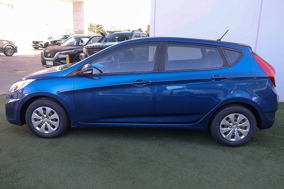 2015 Hyundai Accent Active RB3