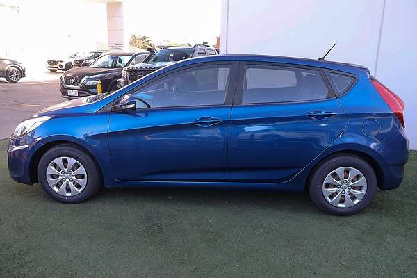 2015 Hyundai Accent Active RB3