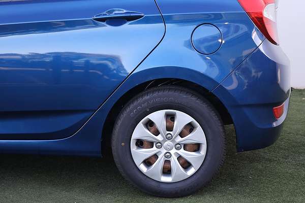 2015 Hyundai Accent Active RB3