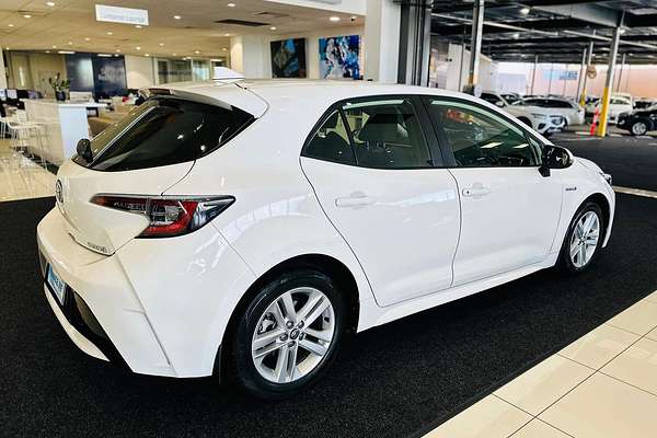 2021 Toyota Corolla Ascent Sport Hybrid ZWE211R