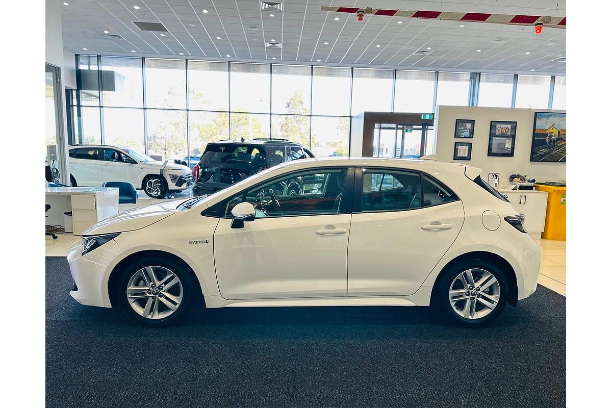 2021 Toyota Corolla Ascent Sport Hybrid ZWE211R