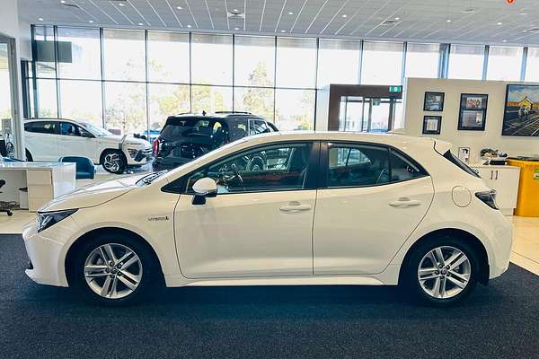 2021 Toyota Corolla Ascent Sport Hybrid ZWE211R