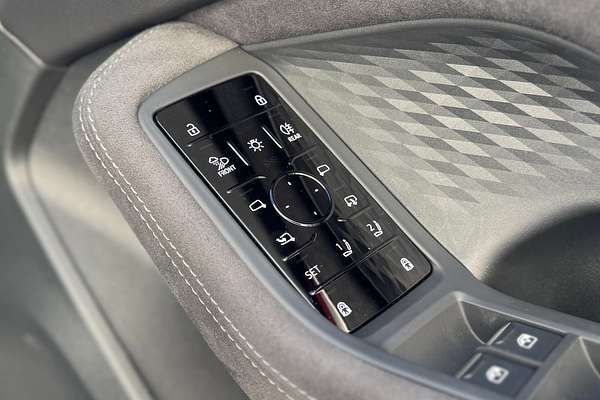 2025 Audi S5 edition one B10