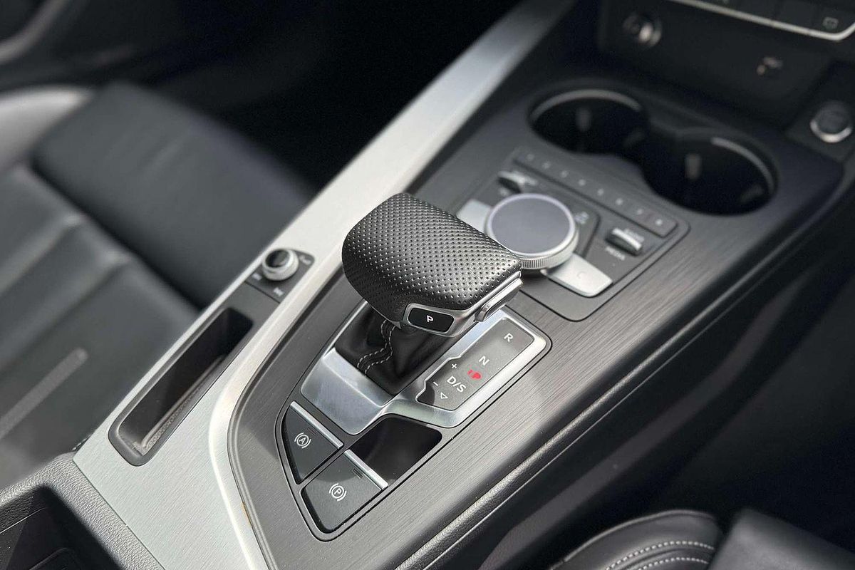 2018 Audi A5 45 TFSI sport F5