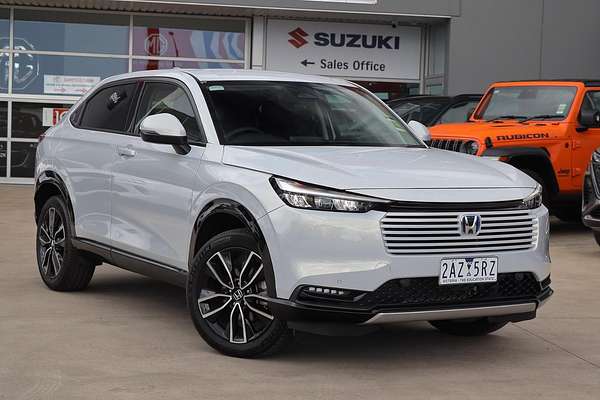 2024 Honda HR-V e:HEV X