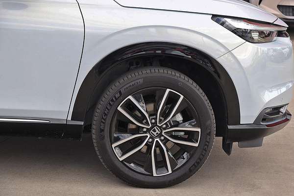 2024 Honda HR-V e:HEV X