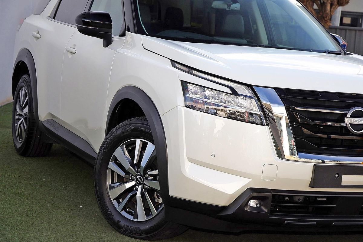 2024 Nissan Pathfinder Ti R53