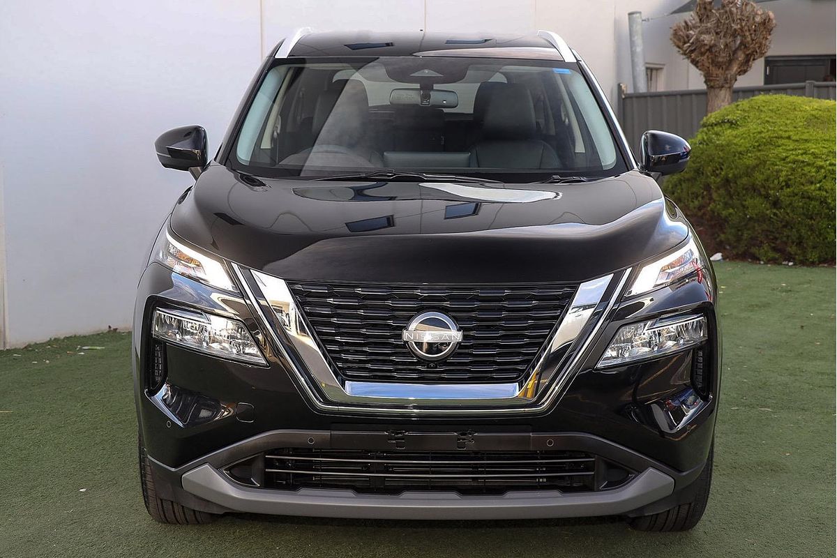 2025 Nissan X-TRAIL ST-L T33