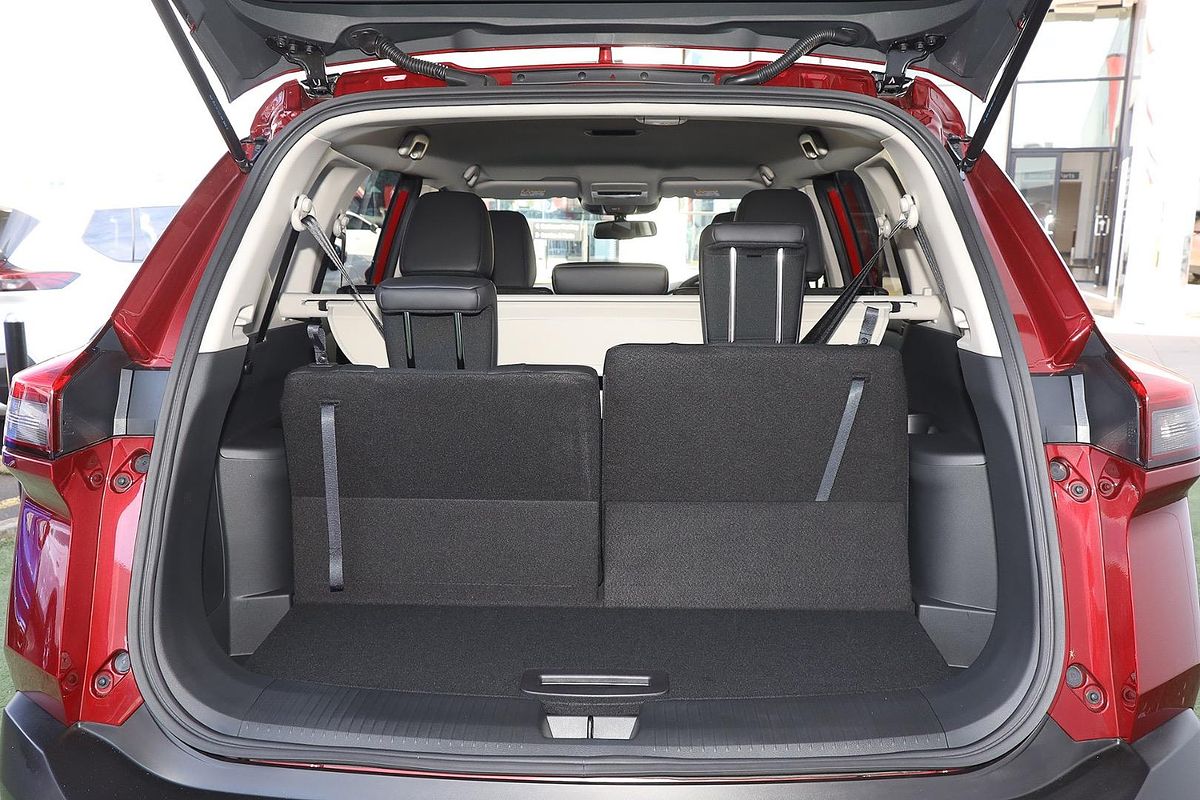 2024 Nissan X-TRAIL ST-L T33