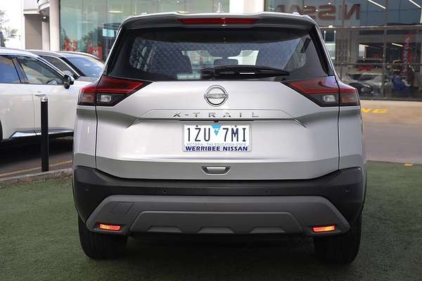 2024 Nissan X-TRAIL ST T33