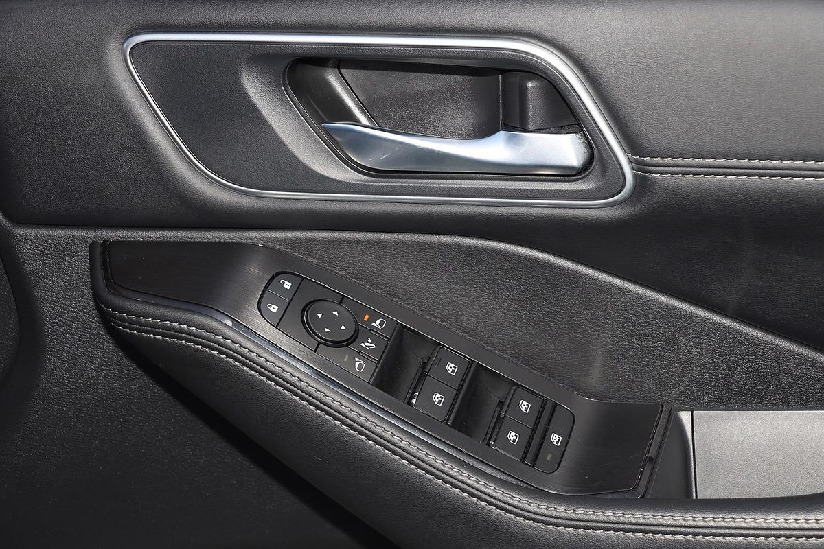 2024 Nissan X-TRAIL ST-L T33