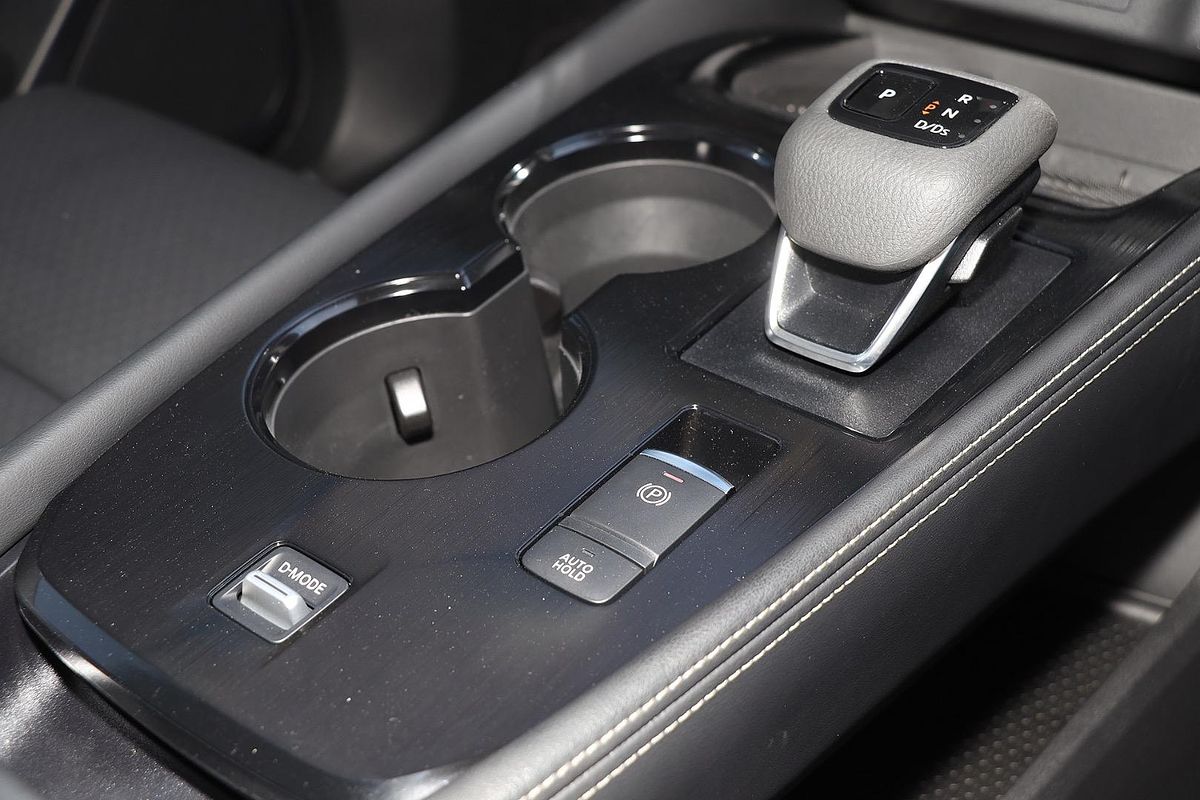 2025 Nissan X-TRAIL ST-L T33