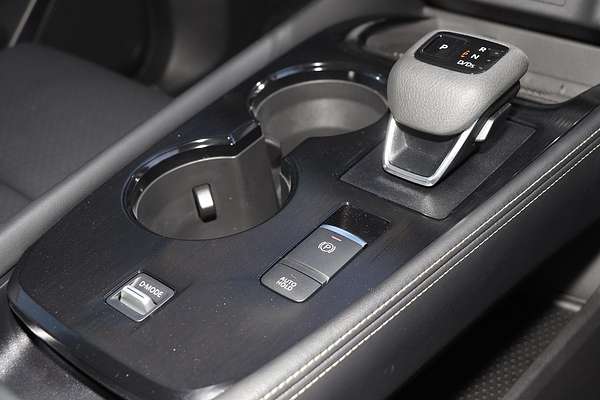 2025 Nissan X-TRAIL ST-L T33