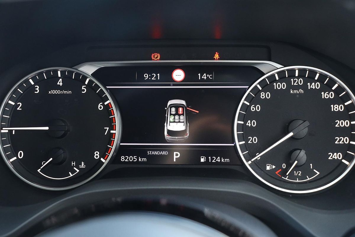 2025 Nissan X-TRAIL ST-L T33