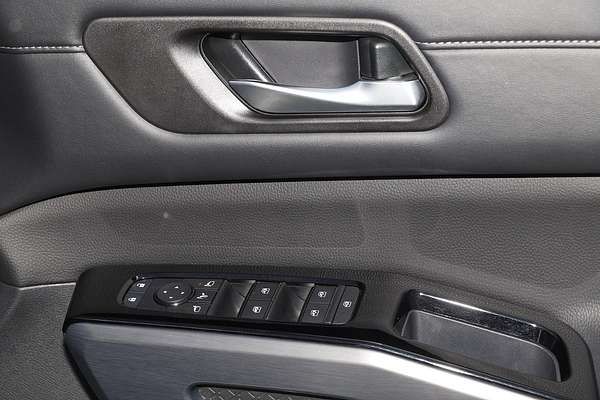 2024 Nissan Pathfinder Ti R53