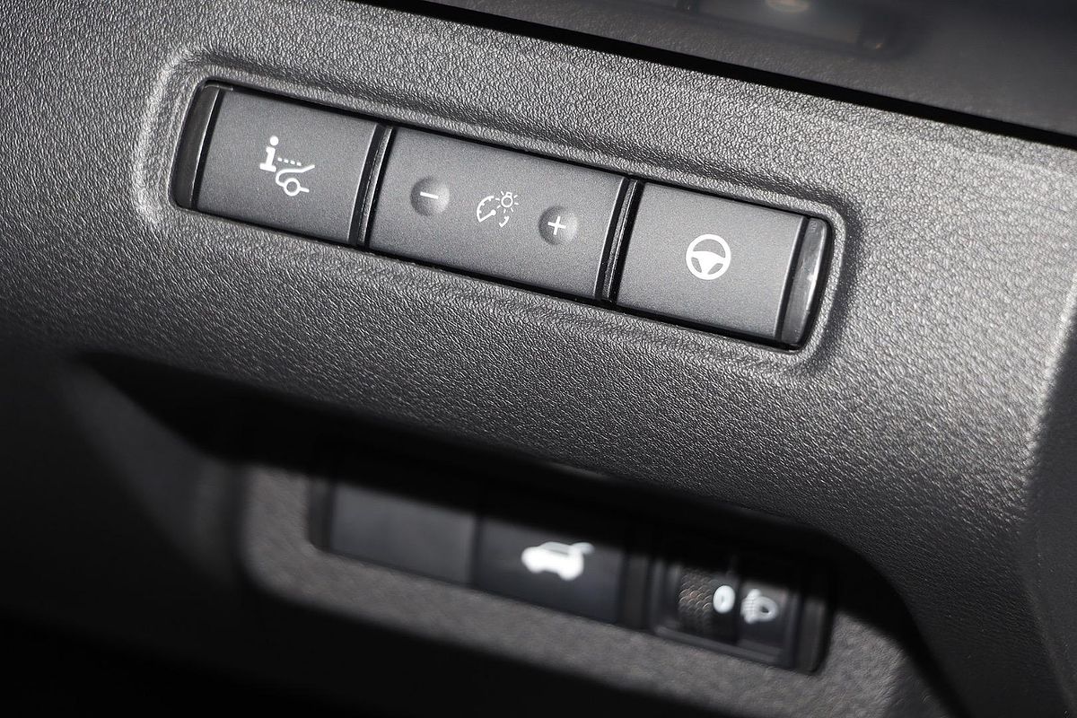 2024 Nissan Pathfinder Ti R53