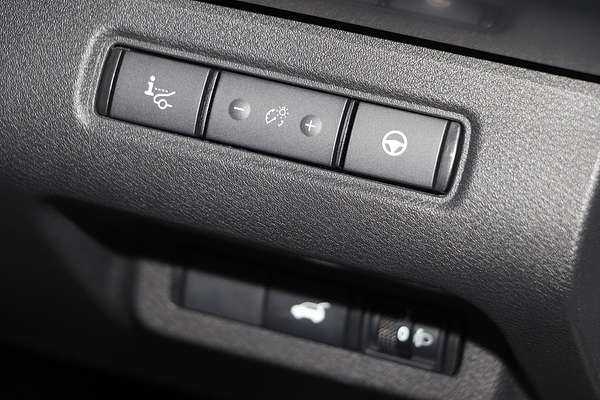 2024 Nissan Pathfinder Ti R53