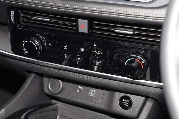 2025 Nissan X-TRAIL ST T33