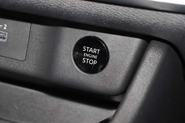 2025 Nissan X-TRAIL ST T33