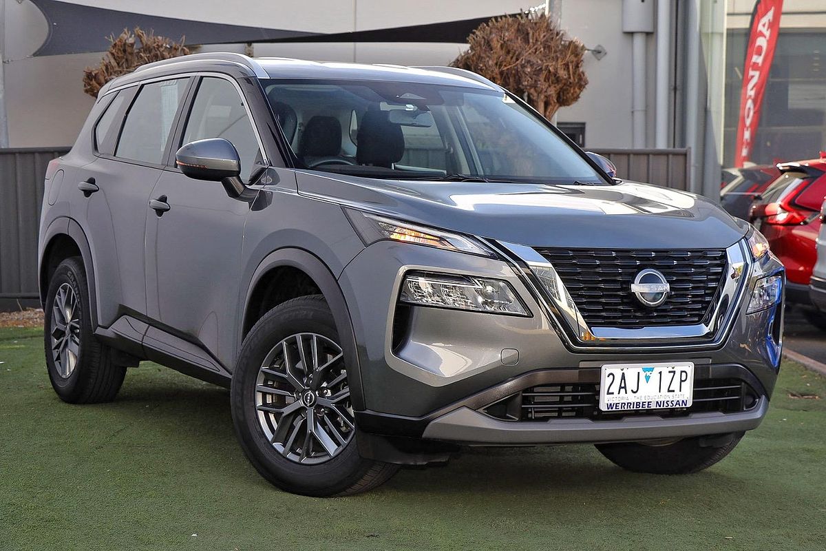 2024 Nissan X-TRAIL ST T33
