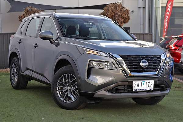 2024 Nissan X-TRAIL ST T33