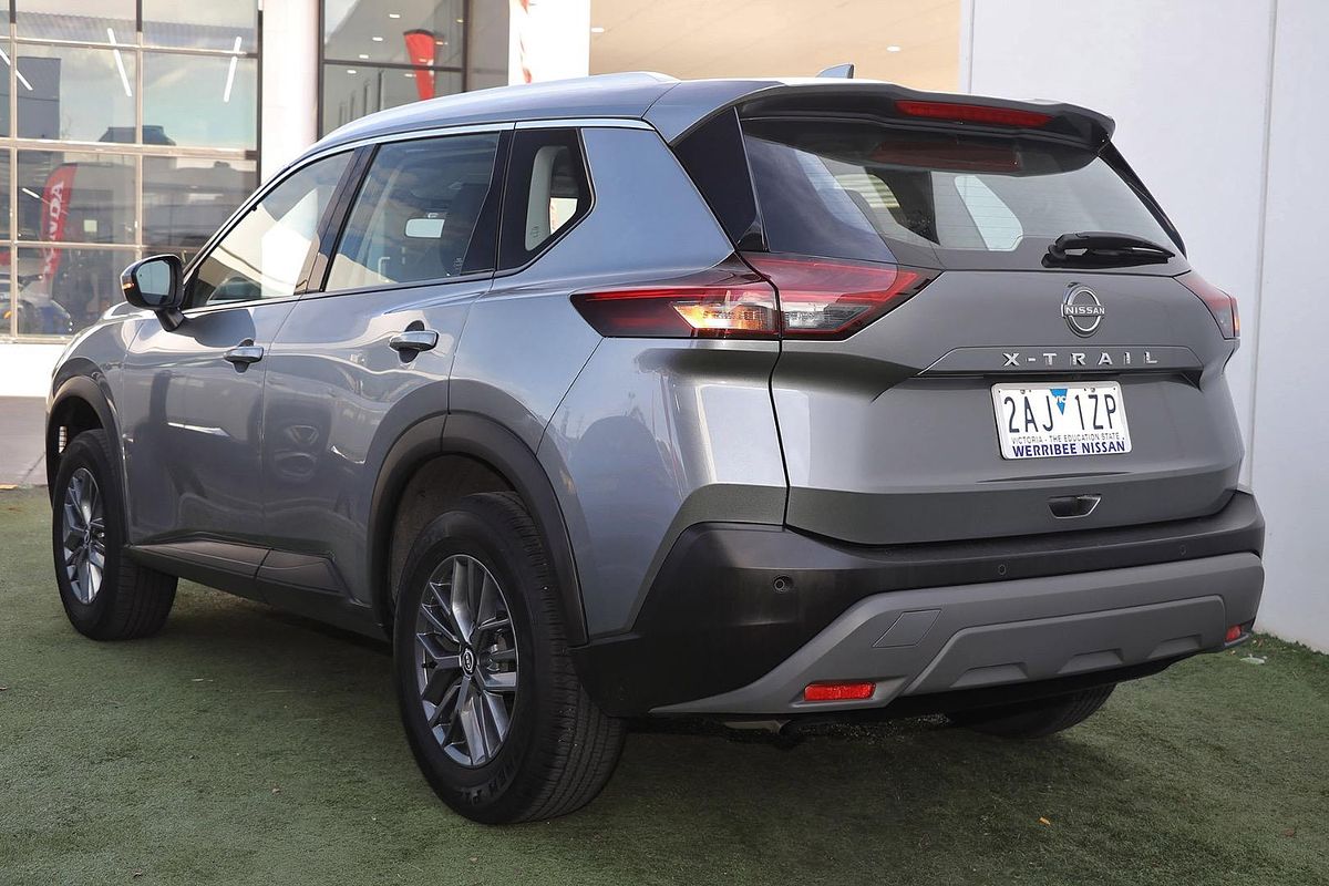 2024 Nissan X-TRAIL ST T33