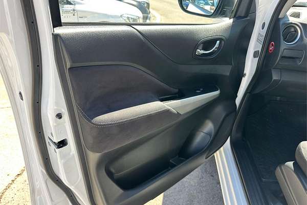 2019 Nissan Navara RX D23 Series 4 4X4