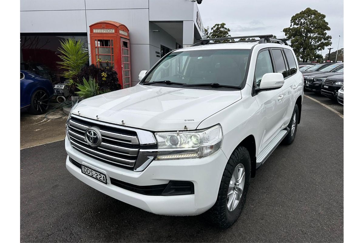 2016 Toyota Landcruiser GXL URJ202R