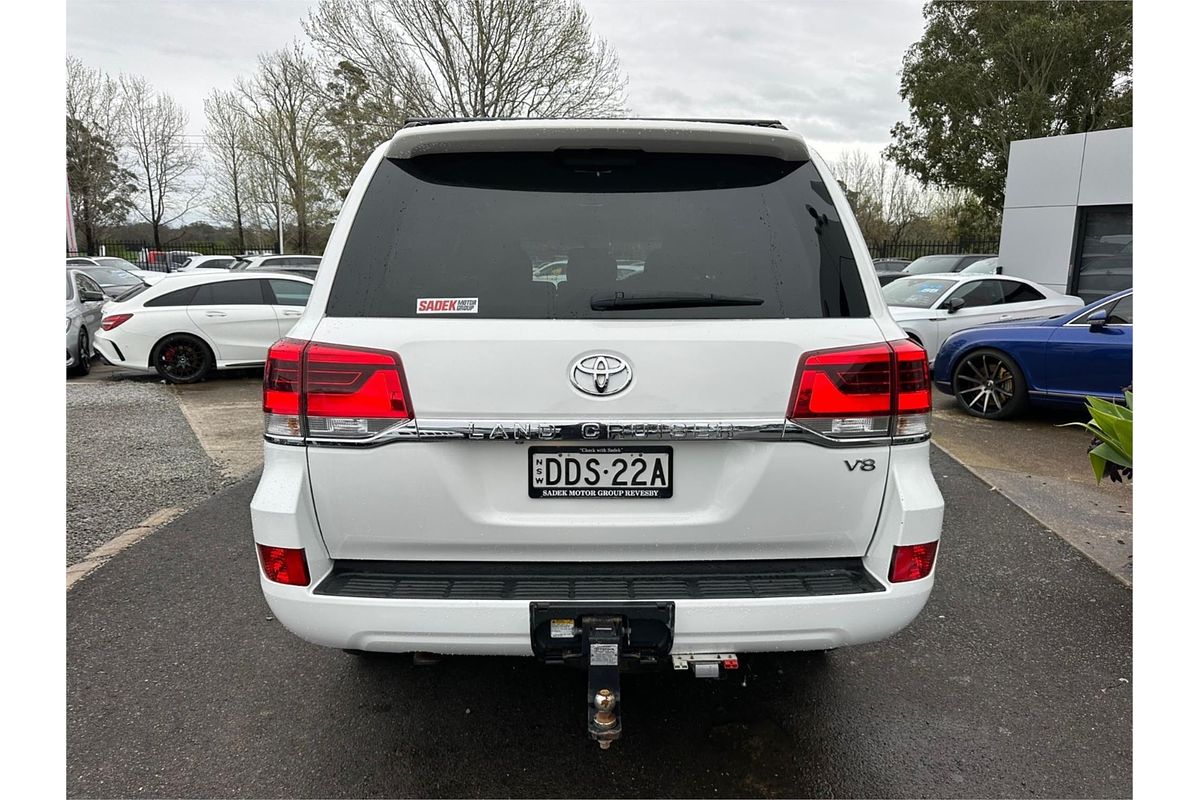 2016 Toyota Landcruiser GXL URJ202R