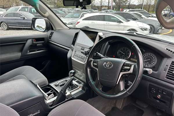 2016 Toyota Landcruiser GXL URJ202R