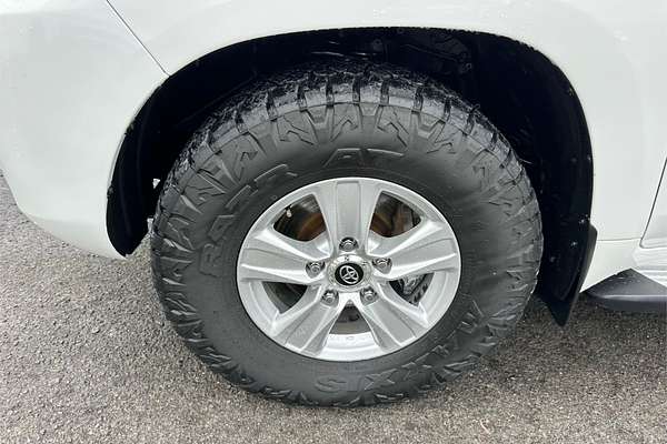 2016 Toyota Landcruiser GXL URJ202R